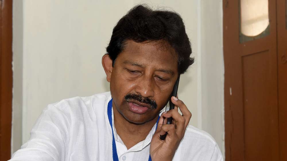  ২০১১ সালে ডোমজুড়ে তৃণমূল প্রার্থী হয়ে রাজীব বন্দ্যোপাধ্যায় জানান, তাঁর মোট সম্পত্তি ৫৫ লাখ ১৮ হাজার ৫২৬ টাকা।