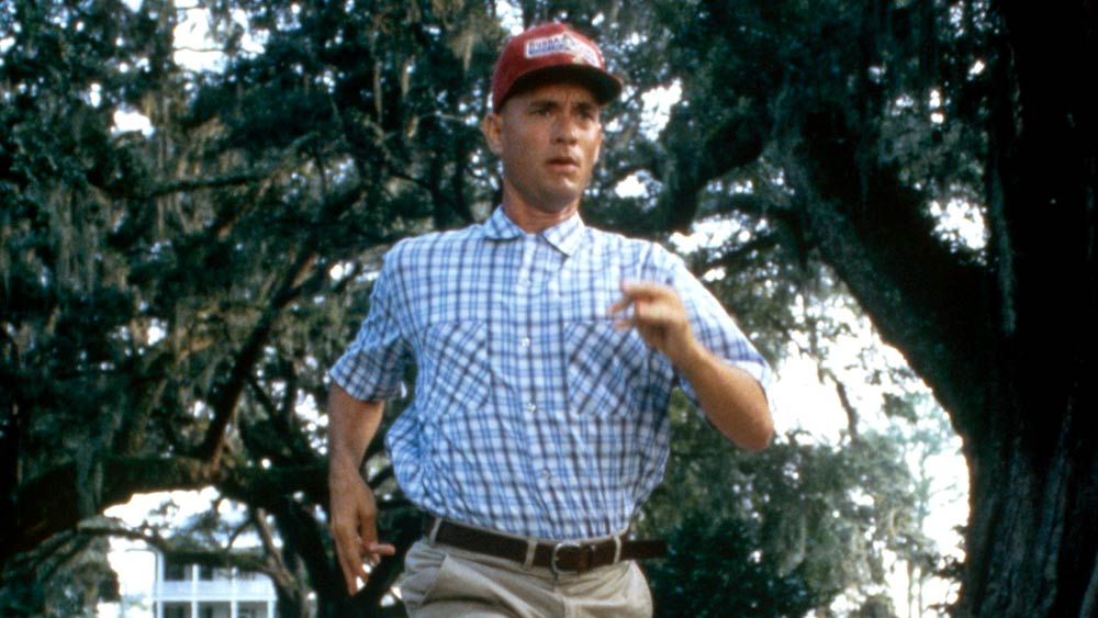 ছ’টি অ্যাকাডেমি পুরস্কার ছাড়াও ‘গোল্ডেন গ্লোবস’, ‘ব্রিটিশ অ্যাকাডেমি ফিল্ম অ্যাওয়ার্ডস’ ও ‘গিল্ড অ্যাওয়ার্ডস’ পেয়েছে ‘ফরেস্ট গাম্প’ ছবিটি। উইনস্টন গ্রুমের লেখা ‘ফরেস্ট গাম্প’ উপন্যাসের উপর ভিত্তি করে বানানো হয়।