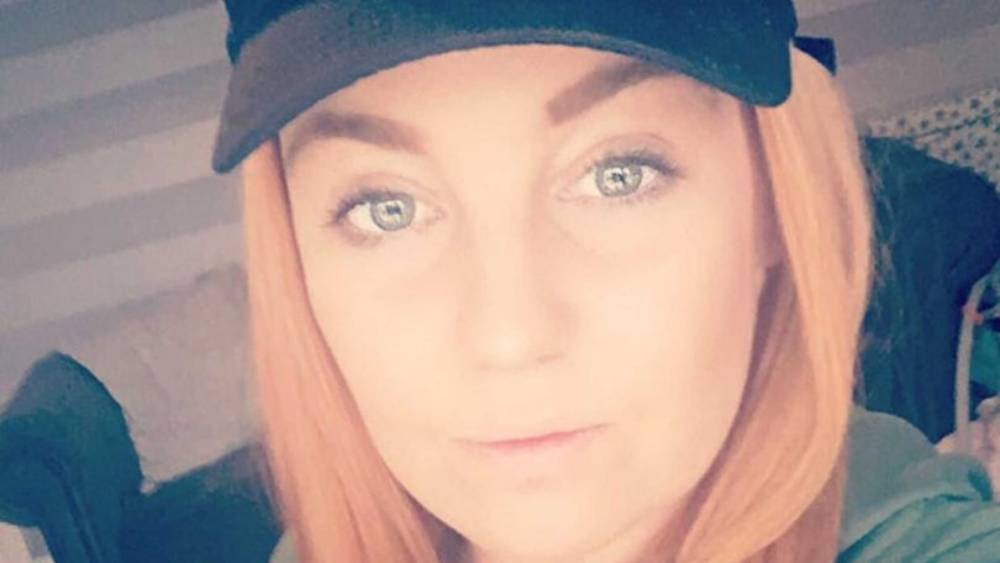 কেরি হোডগে। 