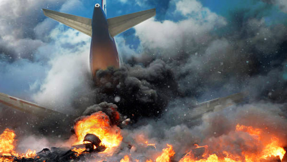 আমেরিকায় বিমান পরিবহণের বাজার বড় হওয়ার কারণে বিমান দুর্ঘটনার সংখ্যাও বেশি বলে ধরে নেওয়া যায়। তবে, ১৯৮৩ সাল থেকে ১৯৯৭ সাল পর্যন্ত বিমান দুর্ঘটনাগুলি লক্ষ করলে দেখা যায়, আমেরিকায় এই পরিমাণ ১০ শতাংশ হলে এর মধ্যে তিন শতাংশ দুর্ঘটনায় সেই বিমানের পাইলট ছিলেন মহিলা।