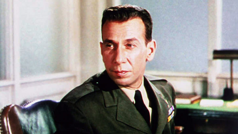 পুলিৎজ়ার প্রাপ্ত উপন্যাসের উপর ভিত্তি করে ১৯৫৪ সালে মুক্তি পায় ‘দ্য কেইন মিউটিনি’ ছবিটি। মোট সাতটি বিভাগে মনোনীত হলেও অস্কারের মঞ্চে জিততে পারেনি এই ছবি।