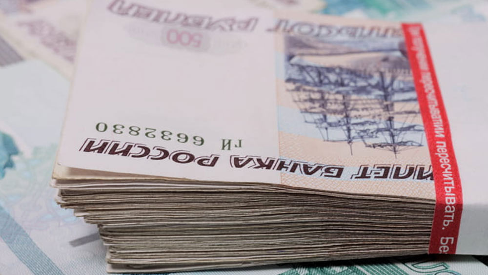 বিবৃতিতে রুশ সরকার জানিয়েছে, ব্যাঙ্ক থেকে সঙ্গীদের মাধ্যমে টাকা সরানোর পর তা আর এক সঙ্গীকে দিয়ে অনেকগুলি স্পোর্টস ব্যাগে ভরে নেন ইনেসা। এর পর তা নিয়ে চম্পট দেন।