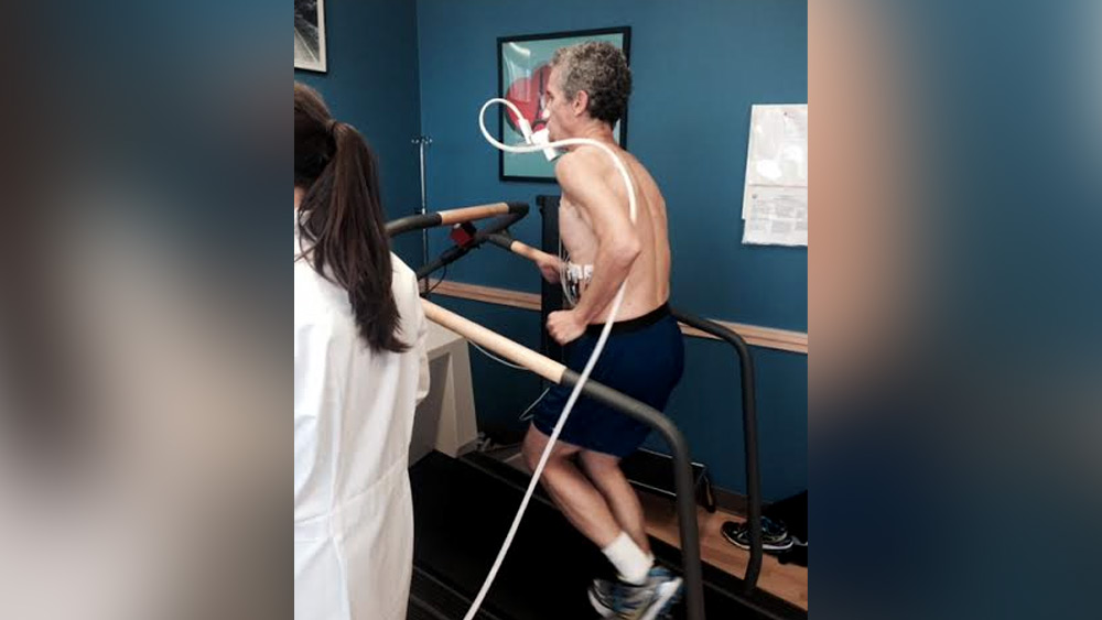 ব্রুসের গবেষণাটি পরিচিত ব্রুস প্রোটোকল নামে। হৃদ্‌যন্ত্রের কাজকর্ম খতিয়ে দেখতে যা আজও কাজে লাগানো হয়। বস্তুত, ব্রুসকে কার্ডিও ব্যায়ামের জনক বলে মনে করেন অনেকে।