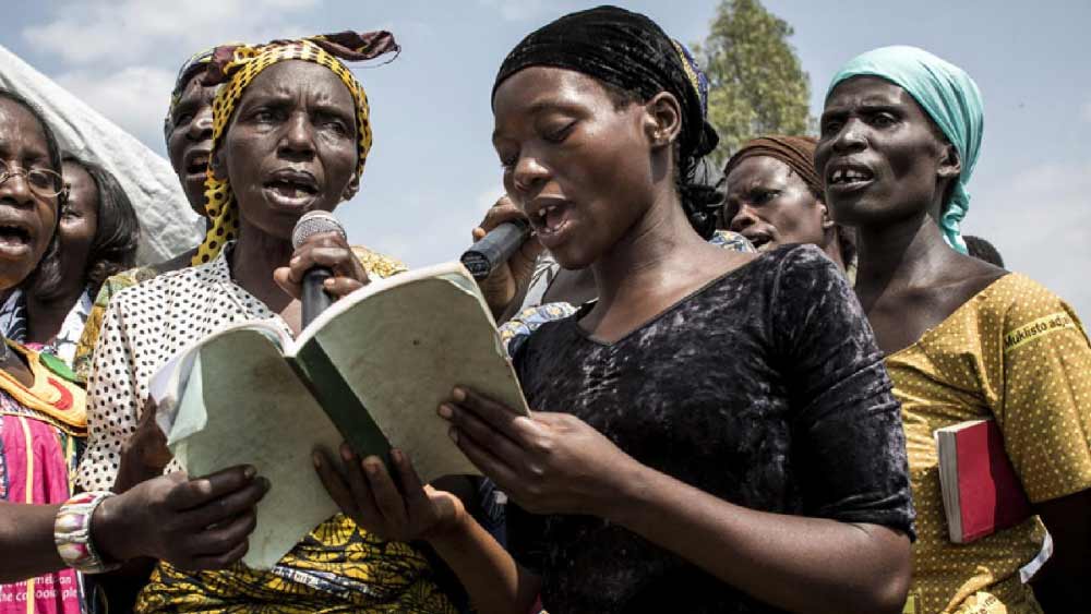 ভূখণ্ডের পরিমাপের নিরিখে আফ্রিকার দ্বিতীয় বৃহত্তম এ দেশ। আয়তনের নিরিখে তা রয়েছে বিশ্বের ১১তম স্থানে। এককালে ফরাসি উপনিবেশগুলির মধ্যে অন্যতম বড় দেশ ছিল ১০.৮ কোটির জনসংখ্যার কঙ্গো।