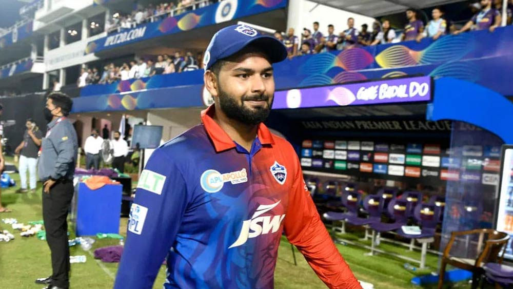 থেমে থাকেননি ঋষভও। পাল্টা জবাব দিতে গিয়ে একটি ‘দার্শনিক’ উক্তি ব্যবহার করেছেন ব্যাটার। উক্তিটি হল, ‘যা আপনার নিয়ন্ত্রণে নেই, তা নিয়ে ভাববেন না।’ যদিও কারও নাম নেননি তিনি। 