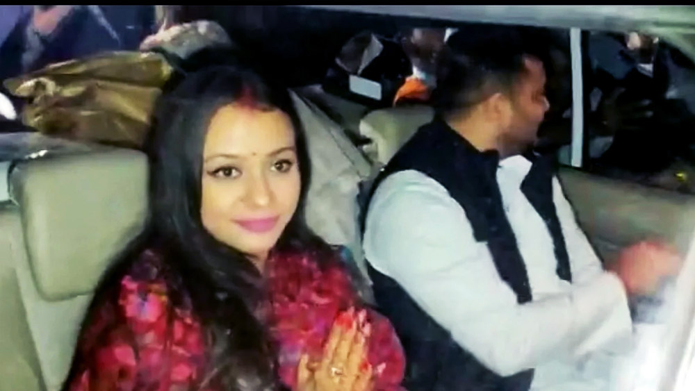 র‌্যাচেলের শিক্ষাগত যোগ্যতা সম্পর্কে খুব একটা তথ্য জানা না গেলেও, বিভিন্ন সূত্রের দাবি, র‌্যাচেল বিমান সংস্থায় কাজ করতেন।