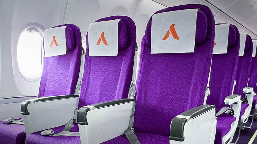 গত বছর অক্টোবরে অকাসা সংস্থাকে বিমান পরিষেবা চালুর ছাড়পত্র দেয় কেন্দ্রীয় অসামরিক বিমান মন্ত্রক। গত মাসে সংস্থাকে বিমান ওড়ানোর ছাড়পত্র দেয় ডিজিসিএ। 