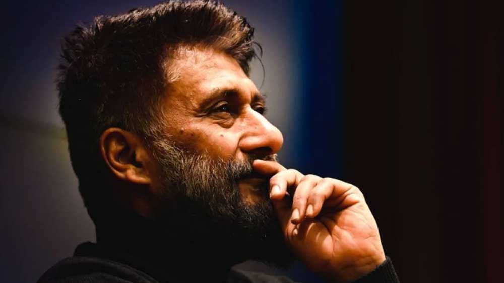 পরিচালকের মতে, কম বাজেটের ছবি ‘বলিউডের ডনেরা’ বয়কট করিয়ে দেন। এমনকি, প্রেক্ষাগৃহে শো-টাইমও পাওয়া যায় না। যেখানে কম বাজেটের ছবির পরিণতি এ রকম, সেখানে অনেকে পরিশ্রম নিয়ে কেউ ভাবেন না।