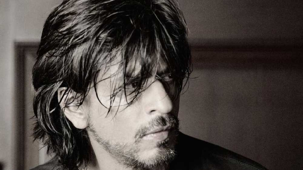 এর পিছনে আসলে কে দায়ী, তা স্পষ্ট করে বলেননি বিবেক। তবে, বলিউডের অনেকাংশের দাবি, তিনি বলিউডের ‘বাদশা’র কথা বলেছেন।