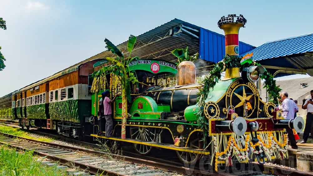 দীর্ঘ দিন বিশ্রামে থাকা ইঞ্জিনকে সক্রিয় করার তোড়জোড় শুরু হয়। নতুন করে সেজে ওঠে ইআইআর-২১।