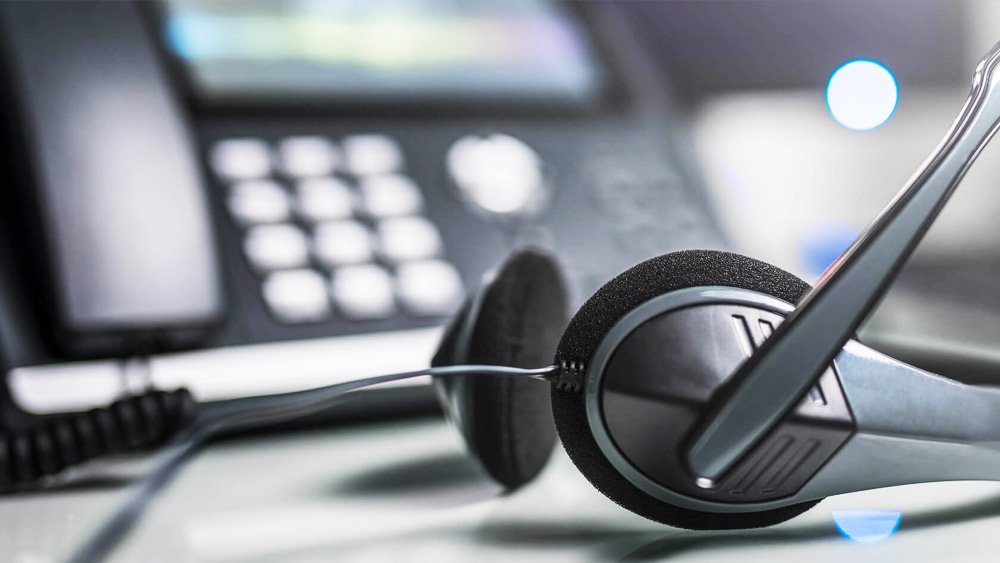 চিনের বাজারে এই সিম বক্সগুলি সহজে পাওয়া যায়। এই সিম বক্সগুলিতে ৩২টি পর্যন্ত সিম কার্ড থাকতে পারে৷ ফোন কলগুলি এর মধ্যে দিয়েই কড়া নজরদারি এড়িয়ে যায়। উদাহরণস্বরূপ, দুবাইয়ের এক ব্যক্তি কেরলে ফোন করলে, সেই ফোন কলটি কেরলের একটি স্থানীয় নম্বরে পরিণত হয়।