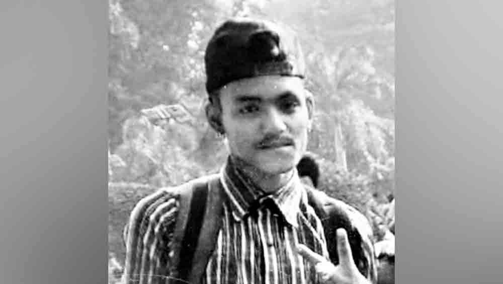 A young man was hacked to death near his house on the night of independence