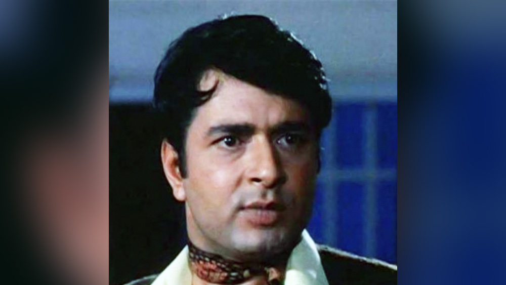 পদ্মিনীর সঙ্গে সম্পর্কে ছেদ পড়ার পরেও নবীনের জীবনে আরও এক নারীচরিত্রের আবির্ভাব হয়। এ বার দিল্লির বাসিন্দা পাম্মির সঙ্গে সম্পর্কে জড়ান তিনি। সেই সময়ে নবীন অন্য কোনও সম্পর্কে না থাকলেও পাম্মি বিবাহিত ছিলেন। 