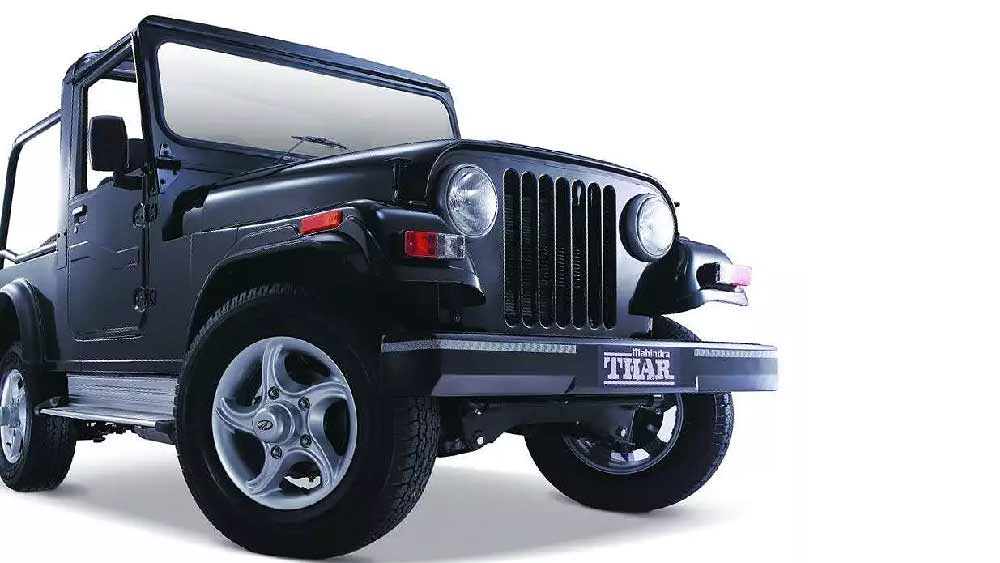 হুড খোলা মহিন্দ্রা থর গাড়িটির আনুমানিক মূল্য ১৬ লক্ষ টাকা। বীরভূমের রাস্তায় এই গাড়িটিকে অনেক বার দেখা গিয়েছে বলেও স্থানীয়দের অনেকেই দাবি করেছেন।