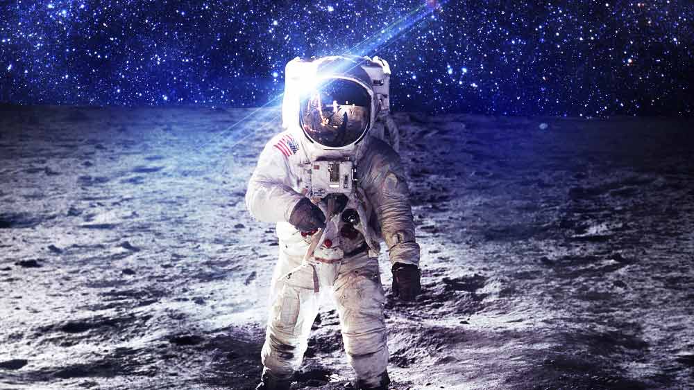 মহাকাশচারীদের জন্য চাঁদের কোথায় ল্যান্ডিং অঞ্চল গড়বে নাসা? এ বিষয়ে বিস্তারিত ভাবে জানা যেতে পারে আগামী শুক্রবার। সে দিন সংবাদিক সম্মেলন ডেকেছে নাসা। সূত্রের খবর, ওই দিনই চাঁদের দক্ষিণ মেরুতে সেই সম্ভাব্য অঞ্চল সম্পর্কে আলোকপাত করবে তারা।