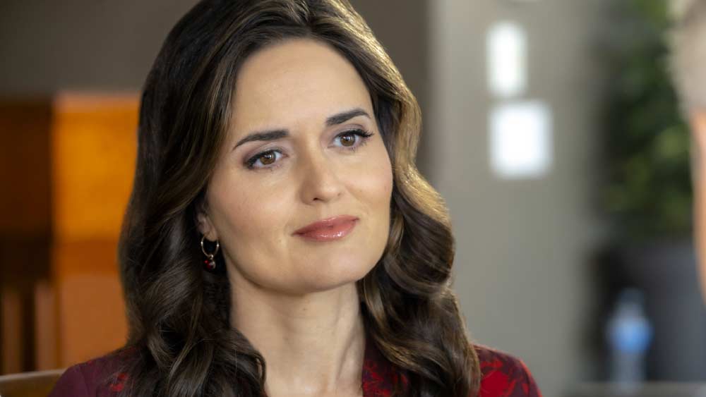 এক সাক্ষাৎকারে ড্যানিকা জানান, উচ্চশিক্ষার জন্য গণিত নিয়ে ইউনিভার্সিটি অব ক্যালিফোর্নিয়ায় ভর্তি হন তিনি। ইউনিভার্সিটিতে ভর্তি হওয়ার পরে সেখানে তাঁকে সবাই তাঁর অভিনীত জনপ্রিয় চরিত্রের নামেই ডাকতে থাকেন। পড়ুয়ারা তাঁর সঙ্গে বন্ধুত্ব করার জন্য উঠেপড়ে লাগেন।