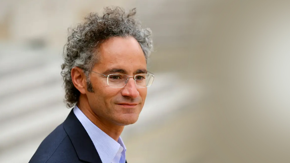 ‘প্যালান্টির টেকনোলজিস’ নামে সফটওয়্যার সংস্থার সিইও অ্যালেক্স কার্প। ভারতীয় মুদ্রায় অ্যালেক্সের বার্ষিক বেতন ২,১০৭ কোটি টাকা।