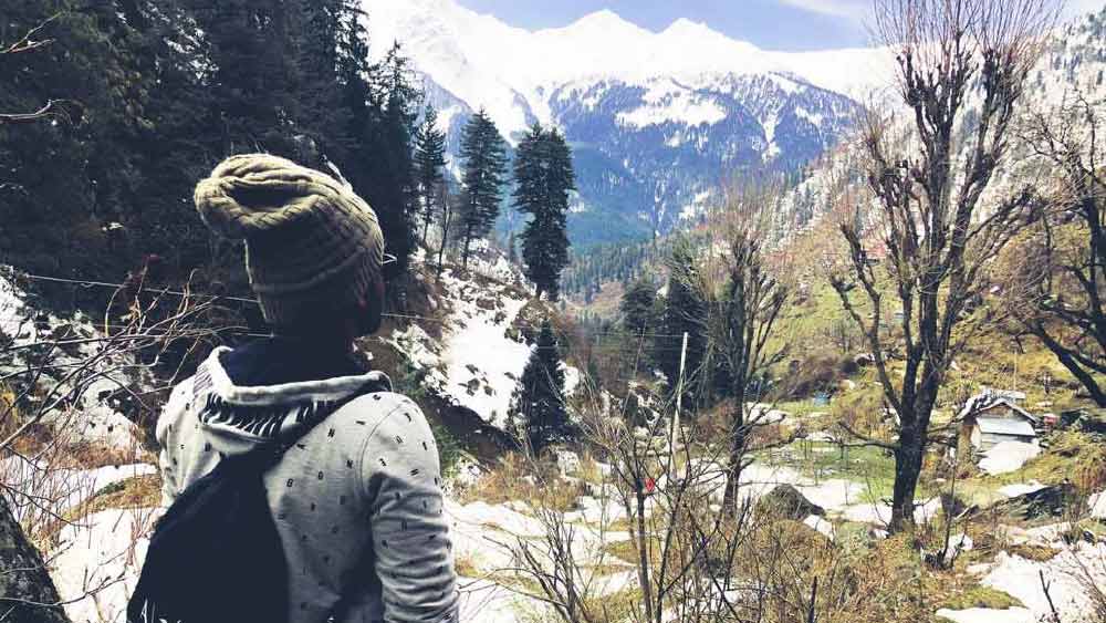 স্থানীয়দের মতে জাস্টিন উপত্যকার ‘জাদুকরী ক্ষমতা’য় এতটাই মোহিত হয়ে পড়েন যে, তিনি নিজেই নিজের লিঙ্গ কেটে ফেলেন।