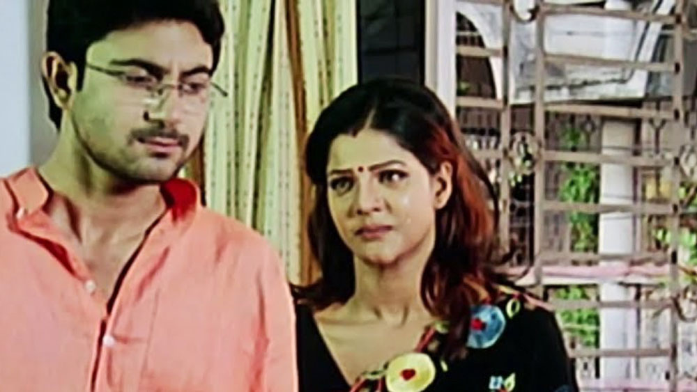 ছিলেন অর্পিতা। শুধু মাত্র নাচের দৃশ্যেই নয়, সোহমের বিপরীতে নায়িকার চরিত্রে অভিনয় করেছিলেন তিনি।