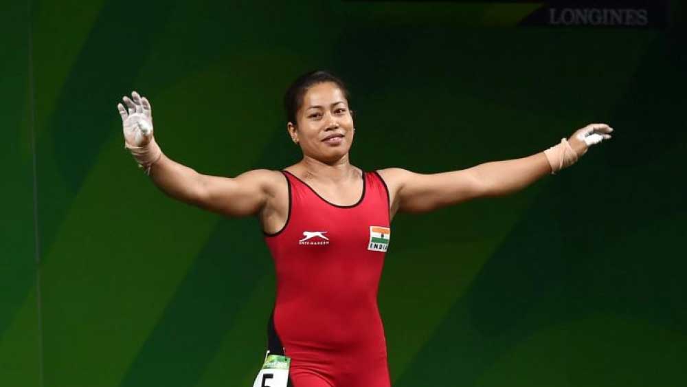 সে সব দিন আর ভুলতে পারেননি তিনি। তাঁর কথায়, “আমি বুঝতেই পারছিলাম না, আমার সঙ্গে এটা কী ঘটছে! লোকেরা শুধু মিথ্যা আর গুজবকে বিশ্বাস করল। মানুষের ভালবাসা পেতে পেতে অভ্যস্ত হয়ে গিয়েছিলাম। সেটাই কেমম যেন অবজ্ঞায় বদলে গেল!”