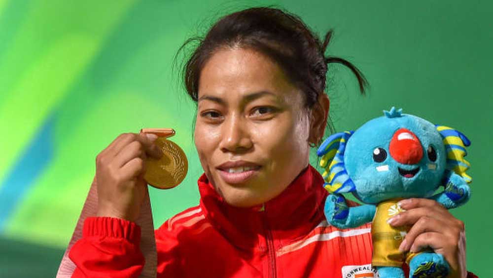 চানুর কথায়, “২০১৮ সালে আমাকে অর্জুন পুরস্কার দেওয়ার কথা ঘোষণা করা হয়। কিন্তু সেই পুরস্কার এখনও আমার কাছে এসে পৌঁছল না। হঠাৎ ফেডারেশন আমাকে জিজ্ঞাসা করে পুরস্কার পেয়েছি কি না। ওদের কি জানা উচিত নয় আমি কবে পুরস্কার পাব?”