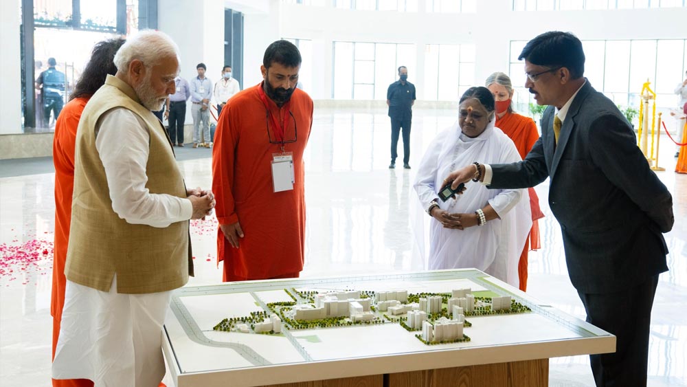 হাসপাতালটি এমন ভাবে তৈরি করার পরিকল্পনা করা হয়েছে যাতে প্রতিটি তলাকেই এক একটি আলাদা ‘মিনি হাসপাতাল’ বলা যায়।