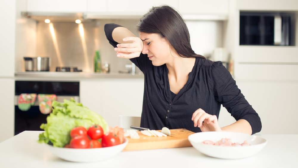 পেঁয়াজ কাটার সময়ে কী মনে রাখবেন?