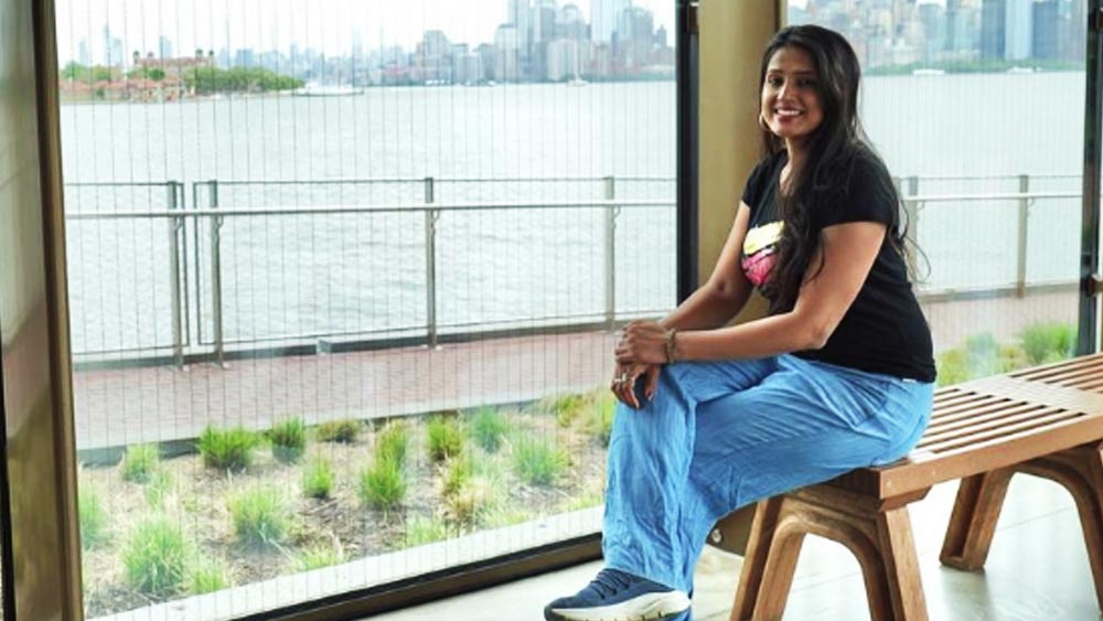 এক সর্বভারতীয় সংবাদমাধ্যমের সাক্ষাৎকারে অভিনেত্রী নিজের ব্যক্তিগত সম্পর্ক নিয়ে মুখ খোলেন।কণিষ্কা জানান, ছোটপর্দায় পা রাখার পর ২০১০ সালে এই ইন্ডাস্ট্রির এক অভিনেতার সঙ্গে সম্পর্কে জড়িয়ে পড়েন তিনি। প্রায় দেড় বছর দু’জনে সম্পর্কে ছিলেন। কিন্তু সম্পর্কে থাকাকালীন তাঁর জীবন সুখকর ছিল না।