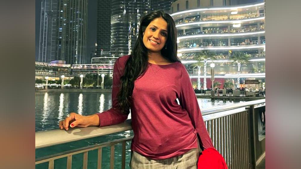 এই বিষয়ে কণিষ্কা তাঁর সঙ্গীকে প্রশ্ন করলে অভিনেতা জানান, কণিষ্কা অভিনেতার জীবনের ‘রাধা’। এই বলে সম্পর্ক শেষও করে দিতে বলেন কণিষ্কাকে।