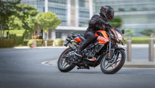 বাজাজ পালসার