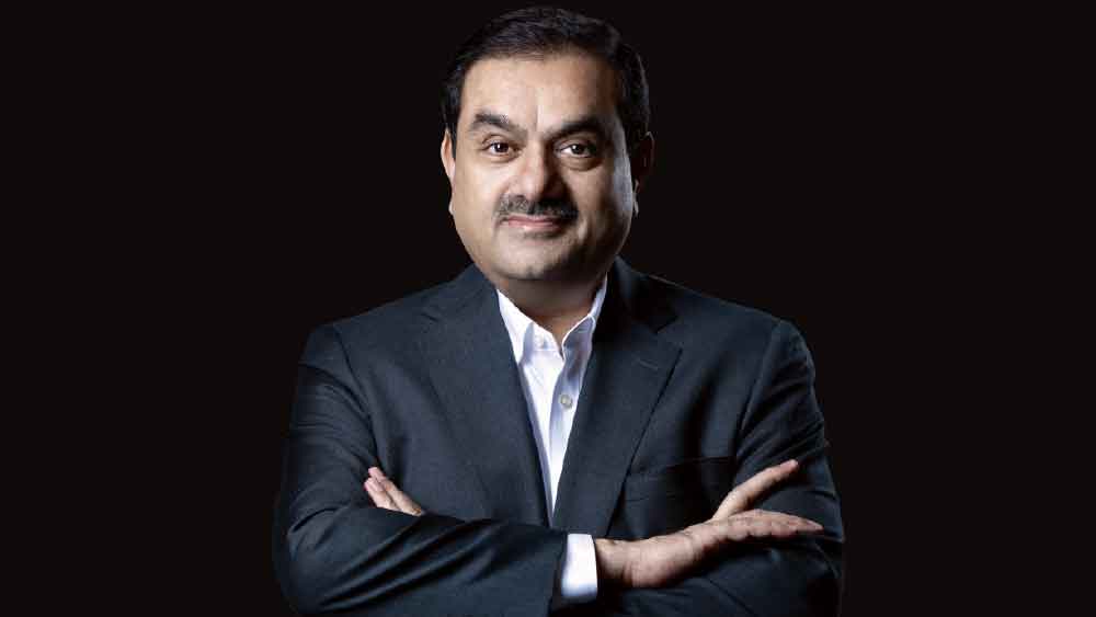 ‘ক্রেডিট সাইট’-এর এই সমীক্ষা অনুযায়ী, ব্যবসা বৃদ্ধি করতে আদানি গোষ্ঠী যে ঋণ নিয়েছে, তাতে বড় বিপদে পড়তে পারে সংস্থা।