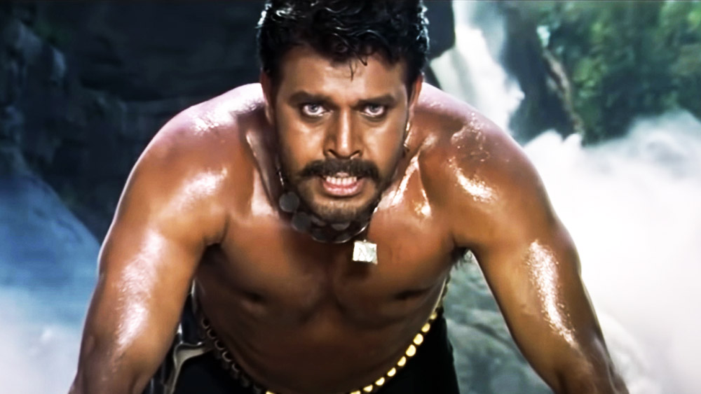 ‘মেলা’ ছবিতে খলনায়ক ‘গুজ্জর সিংহ’-এর চরিত্রে তিনুর অভিনয় প্রশংসাযোগ্য। এর পর ‘আঁখে’, ‘হিম্মত’, ‘মা তুঝে সলম’ ছবিতে কাজ করেছেন তিনি।