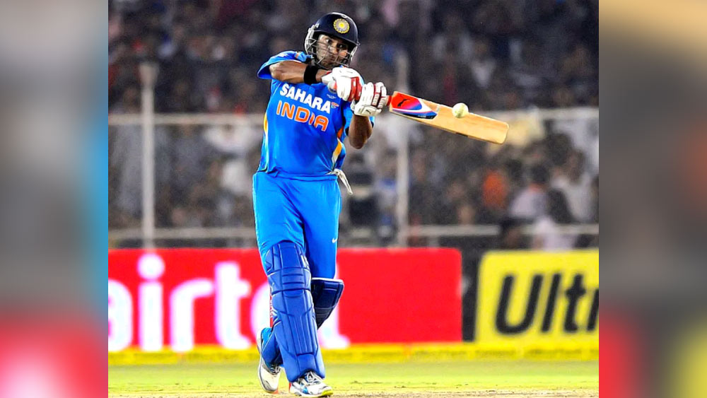 সিরিজের পরের ম্যাচেই কামব্যাক করে ভারত। আমদাবাদের সেই ম্যাচে ঝলসে ওঠে যুবরাজ সিংহের ব্যাট। ৩৬ বলে ৭২ রান করেন তিনি।