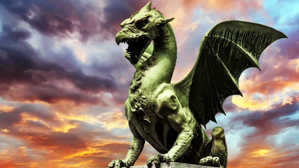 কিছু কিছু পুরাণে অবশ্য ড্রাগনকে শক্তির প্রতীক হিসাবে চিহ্নিত করা হয়।