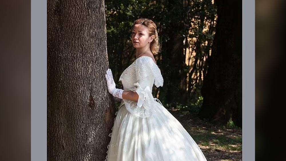 ২০১২ সালে প্যারিস থেকে রোমে এসে বাসা বাঁধেন মারিয়া। সেখানকার এক রুশ-ইকুয়েডোরিয়ানের সঙ্গে সংসারও পাতেন। তবে বিয়ের বছরখানেকের মধ্যে রহস্যজনক ভাবে মারা যান মারিয়ার স্বামী। এর পর ইটালির নেপলসে পাড়ি দেন মারিয়া। 