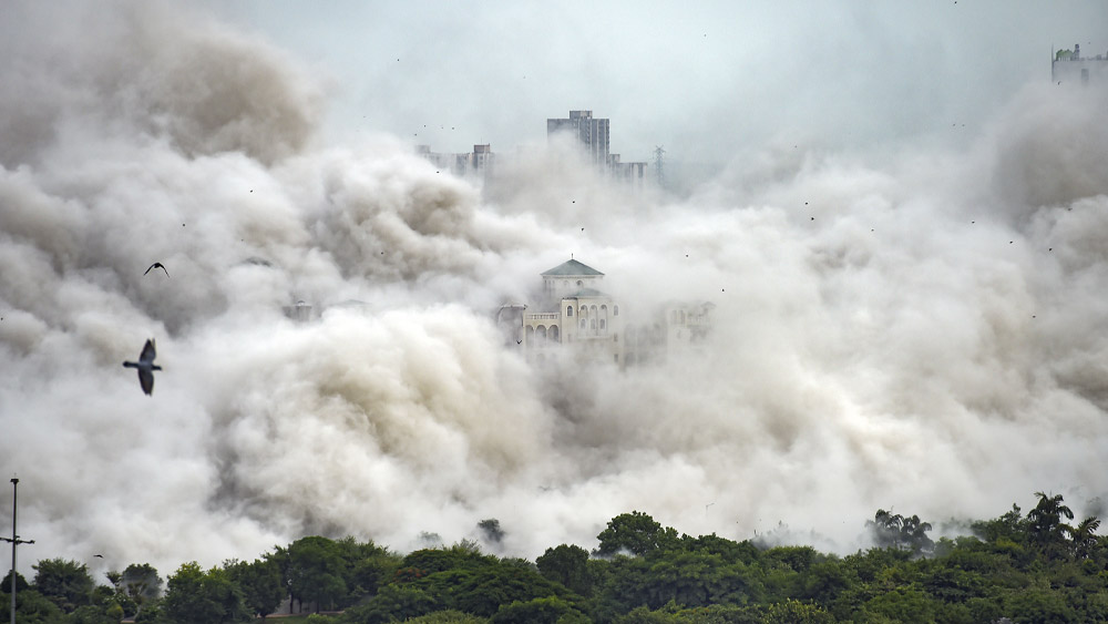 একের পর এক ধ্বংস দেখে খারাপ লাগে না? প্রশ্নের জবাবে উৎকর্ষের জবাব, ‘‘ধ্বংস ছাড়া তো সৃষ্টি হয় না।’’