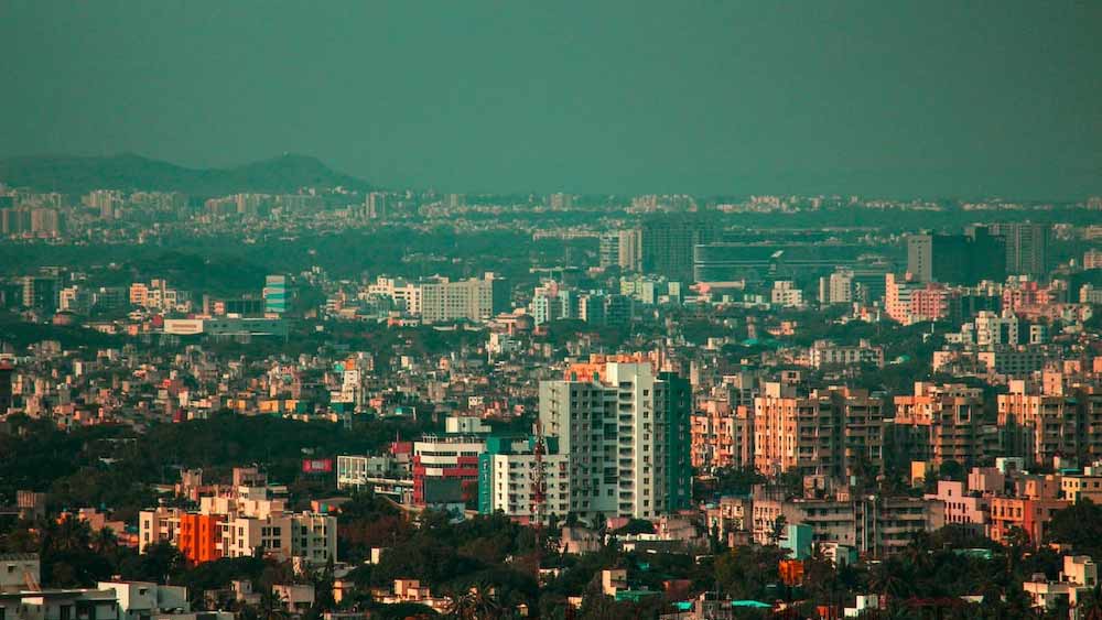 ২০২১-এর তালিকায় কলকাতার পরই ঠাঁই হয়েছে পুণের। এক লক্ষ মানুষের মধ্যে পুণে শহরে নথিভুক্ত অপরাধের সংখ্যা ২৫৬.৮।