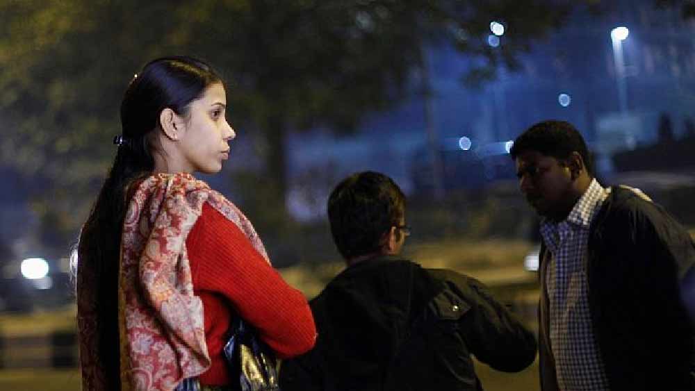 এনসিআরবি রিপোর্ট এ-ও বলছে, কলকাতার বুকে অপরাধের হারও কমেছে। ২০১৬ সাল থেকে শুরু করে প্রতি বছরই কলকাতায় অপরাধ একটু একটু করে কমেছে।