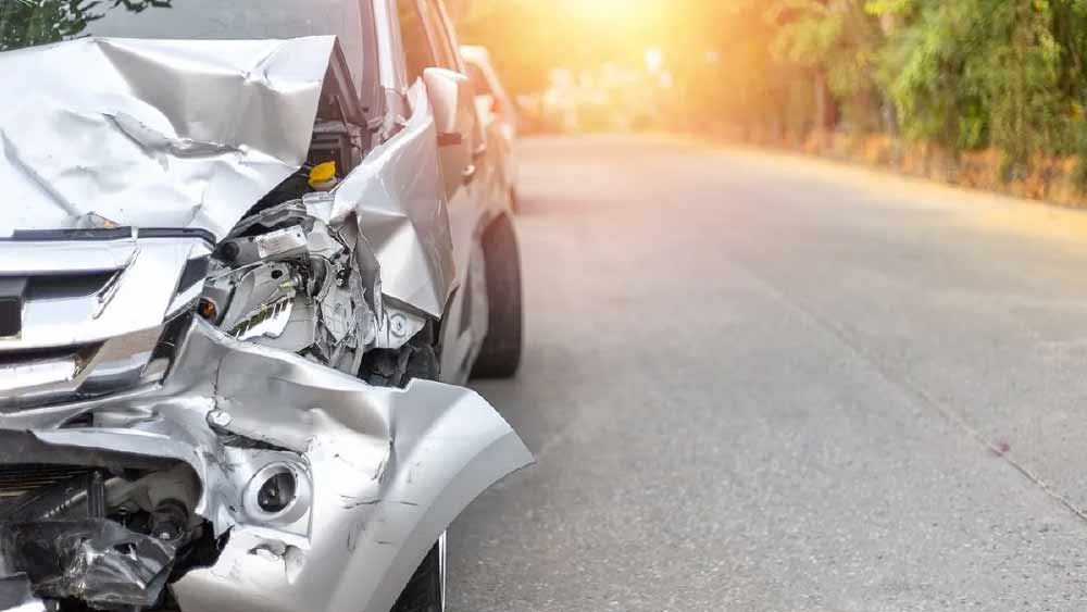 গত এক  বছরে কলকাতায় খুনের ঘটনা ঘটেছে ৪৫টি। পথদুর্ঘটনায় মারা গিয়েছেন ১৭৯ জন। পথদুর্ঘটনাতেও সব থেকে বেশি মানুষ মারা গিয়েছেন দেশের রাজধানীতে। দিল্লিতে পথদুর্ঘটনায় মৃত্যুর সংখ্যা ১,১৭৮ জন।