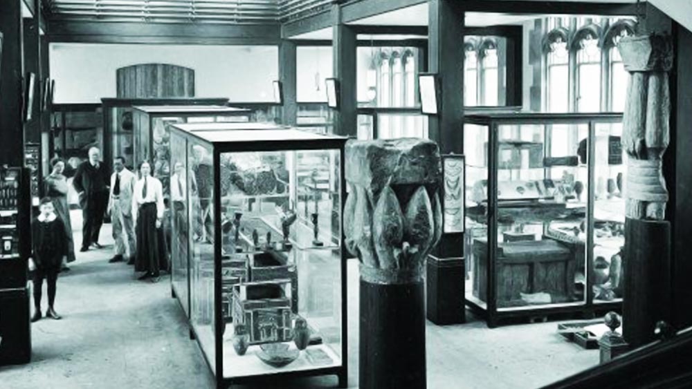 চার্লসের মৃত্যুর পর মমিটি হাতবদল হয়ে যায় ওলিয়ার নামে এক চিকিৎসকের কাছে। তবে ১৮২৮ সালে ওই চিকিৎসকের মৃত্যুর পর মিউজিয়াম অব দ্য ম্যানচেস্টার ন্যাচরাল হিস্ট্রি সোসাইটিতে হানার মমির জায়গা হয়েছিল। সেখান থেকেই সেটি ‘ম্যানচেস্টার মমি’ নামে পরিচিতি পায়। মিশর এবং পেরুর বহু মমির পাশাপাশি এটিও বেশ ভিড় টানত।