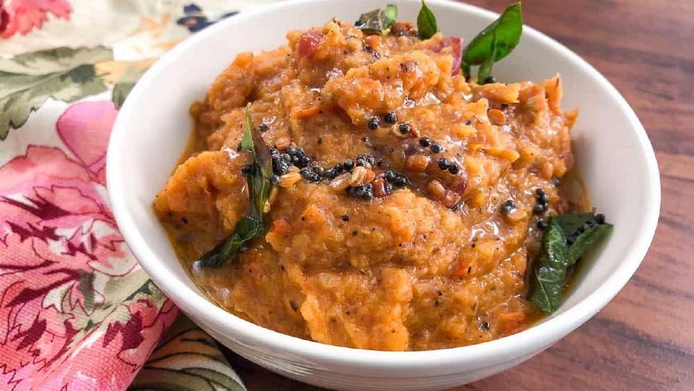 ফ্রিজে রাখলে মাস দুয়েক ভাল থাকে এই চাটনি।