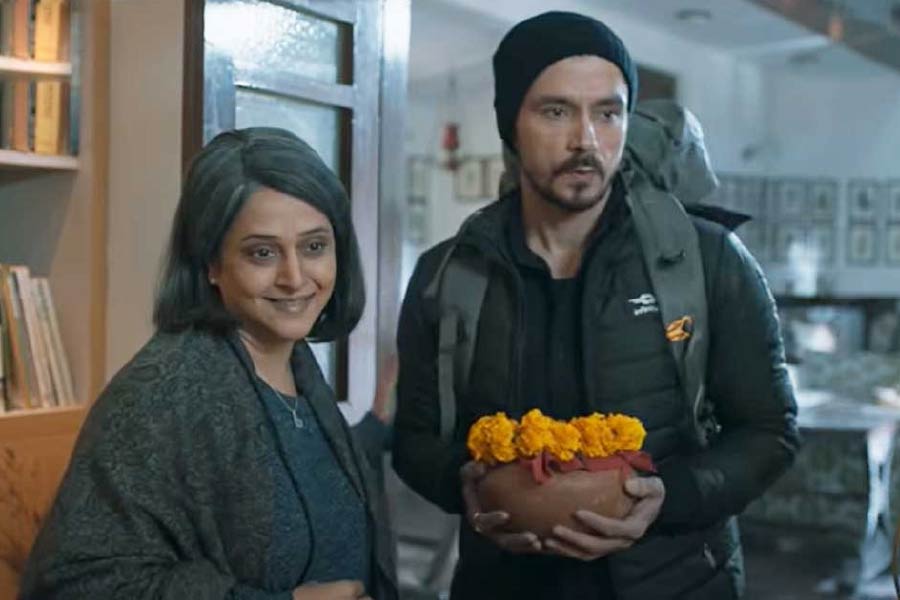 নাদাভের এ হেন মন্তব্যের পর ড্যামেজ কন্ট্রোল করতে নেমেছে ইন্টারন্যাশনাল ফিল্ম ফেস্টিভ্যাল অফ ইন্ডিয়া বা ইফি-র জুরি বোর্ড। তারা জানিয়েছে, ‘‘সবটাই পরিচালকের ব্যক্তিগত মতামত।’’