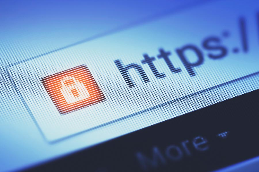 ‘ওয়েবসাইট চেকার’ এবং নিরাপদে ইন্টারনেটে বিচরণ করার প্রক্রিয়া অর্থাৎ ‘সেফ ব্রাউজিং টুল’ ব্যবহার করুন। 