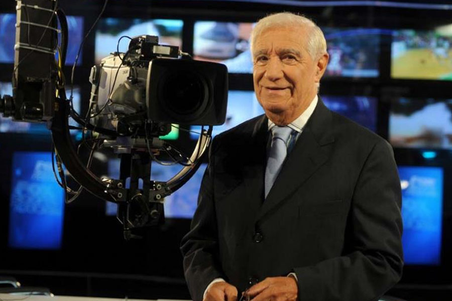 রেডিয়ো ছেড়ে মাঝে মারকুয়েজ টেলিভিশন চ্যানেলের সঙ্গে যুক্ত হয়েছিলেন। তার পর আবার ফিরেছেন বেতারে। বর্তমানে তিনি ডি স্পোর্টস-এ কাজ করেন। 