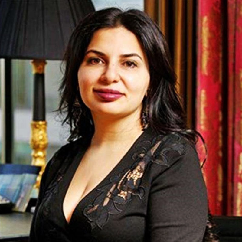 ‘ক্রিপ্টোকুইন’ নামে পরিচিত রুজা বুদ্ধি খাটিয়ে বার করেছিলেন এক আজব ফন্দি। যে ফাঁদে পা দিয়ে সর্বস্বান্ত হয়েছেন বহু মানুষ। 