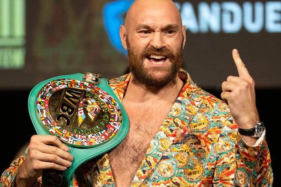 রূপান্তরকামীদের নিয়েও বিরূপ মন্তব্য করেছিলেন টাইসন। সেই নিয়ে সমালোচনার মুখে পড়েন। পরে একটি অনুষ্ঠানে এসে ক্ষমাপ্রার্থনা করেন টাইসন। বলেছিলেন, ‘‘আমি কারও মনে আঘাত দিতে চাইনি। কারও আঘাত লাগলে ক্ষমাপ্রার্থনা করছি।’’