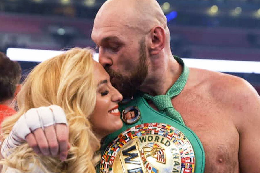 ২০০৮ সালে বিয়ে হয় দু’জনের। তিন ছেলে এবং তিন মেয়ে রয়েছে এই দম্পতির। তিন ছেলের নামই প্রিন্স রেখেছেন টাইসন। প্রিয় ফাইটার প্রিন্স নাসিমের নামে। 