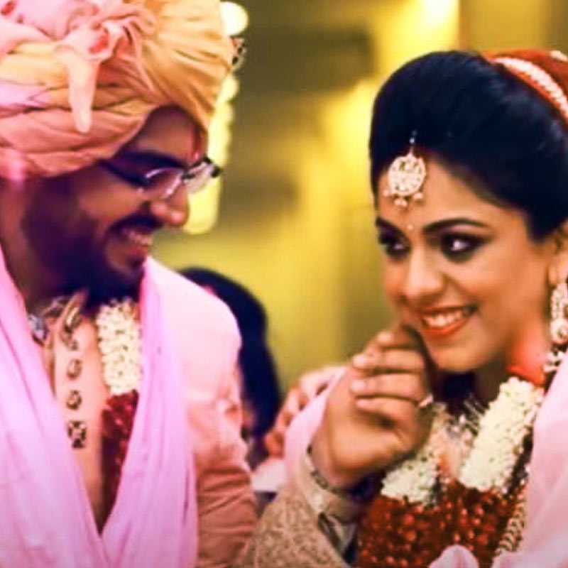 ২০১৬ সালে রিঙ্কি বজাজের সঙ্গে বিয়ে হয়েছিল হংসিকার হবু স্বামী সোহেলের। গোয়াতে তাঁদের জমকালো ডেস্টিনেশন ওয়েডিং-এ শামিল হয়েছিলেন হংসিকাও।