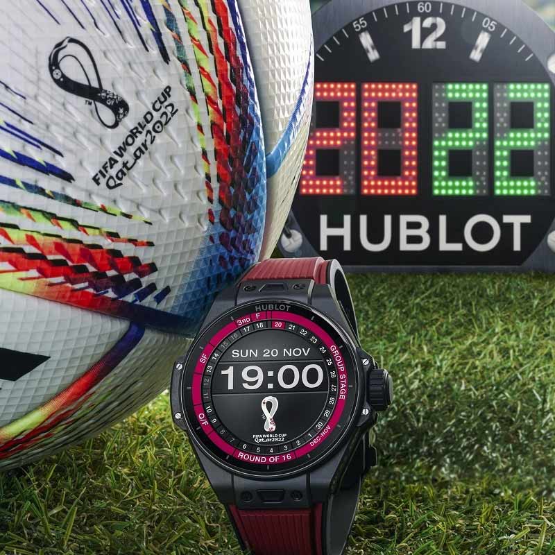 বিশ্বকাপ চলকালীন উব্লোর ব্র্যান্ড অ্যাম্বাসাডর হিসাবে পুরুষ ফুটবলারদের মধ্যে বেছে নেওয়া হয়েছে। পেলে, লুই ফিগো, দিদিয়ের দেঁশ, মার্সেল দেসাইয়ের মতো প্রাক্তন এবং কিলিয়ান এমবাপের মতো বর্তমান তারকাকে। এই তালিকায় রয়েছেন রোমার ম্যানেজার হোসে মোরিনহো। তবে মহিলা ফুটবলারদের মধ্যে উব্লোর একমাত্র বিপণন-দূত হয়েছেন লোর বুলো। প্রত্যেককেই একটি করে উব্লো বিগ ব্যাং ই উপহার দেওয়া হয়েছে।