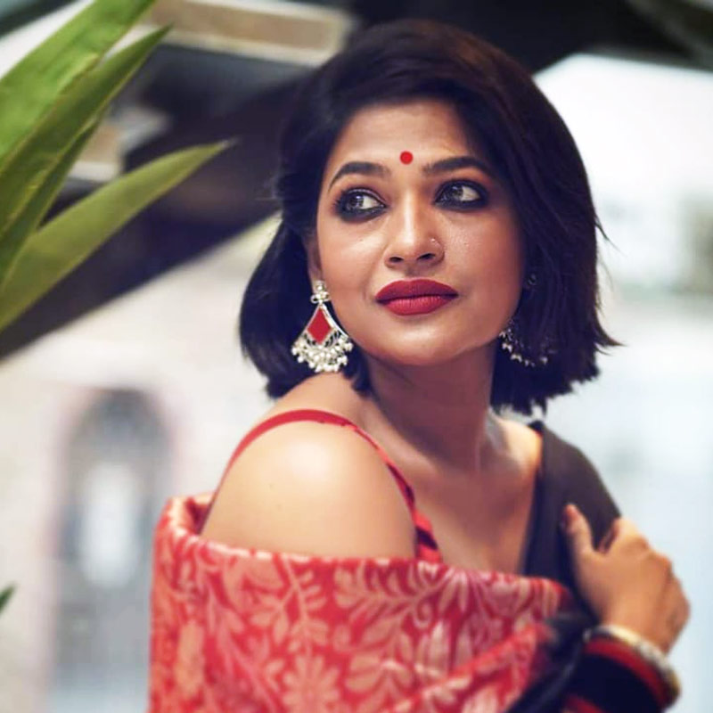  ‘রেহানা মরিয়ম নূর’ ছবিতে অভিনয়ের পর বদলে গিয়েছিল বাঁধনের জীবন। এক আন্তর্জাতিক চলচ্চিত্র উৎসবে নায়িকার অভিনীত ছবি মনোনীত হওয়ার পর কেরিয়ার বাঁক নেয় অন্য দিকে। সারা বিশ্বে সেই ছবি প্রশংসিত হয়েছিল। 